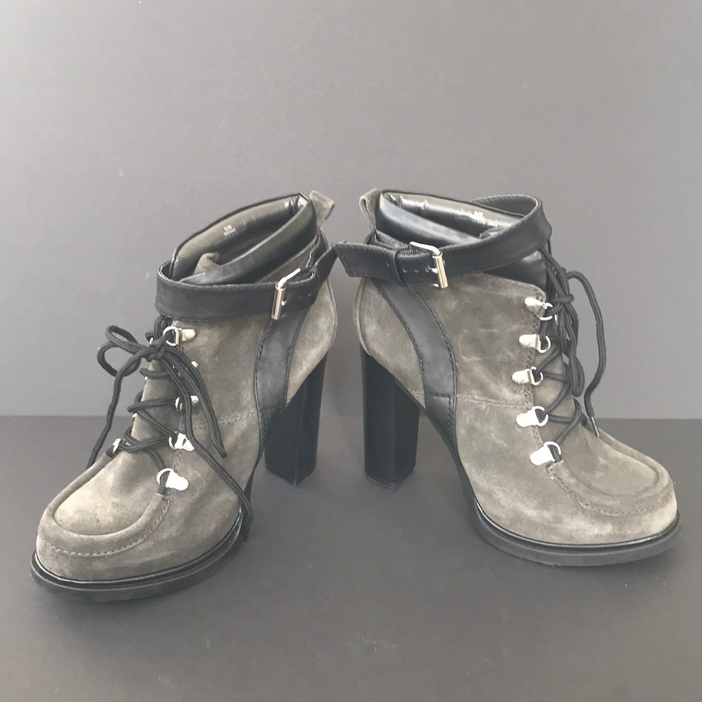 Nine West Ankle Boot